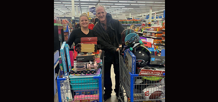 Nina’s And Colonia Collect $8,000 Worth Of Toys To Support Toys For Tots